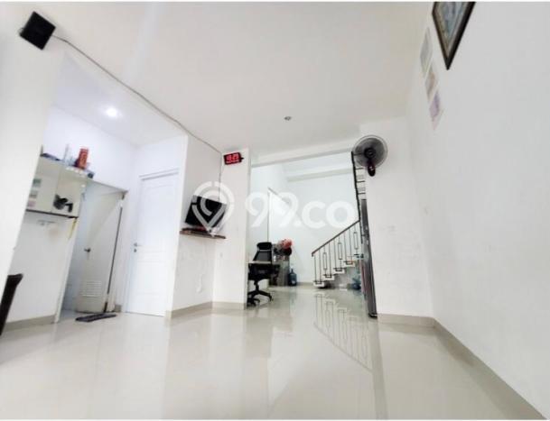 For Sale Rumah 3 Kamar Lokasi Ideal Bagus dan Strategis di Karawaci For Sale Rumah 3 Kamar Lokasi Ideal Bagus dan Strategis di Karawaci