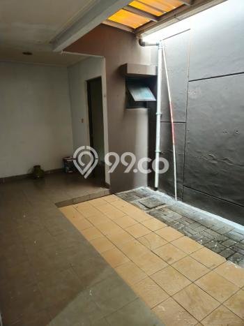 PILIHAN TEPAT! Rumah kawasan Green Lake City, 3 KT, Dekat Mall, Luas 90m2m² Bangunan 132m2m² PILIHAN TEPAT! Rumah kawasan Green Lake City, 3 KT, Dekat Mall, Luas 90m2m² Bangunan 132m2m²