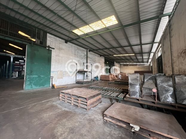 Unit Gudang Tersedia di Jatake Spesifikasi LB 15732m2 Unit Gudang Tersedia di Jatake Spesifikasi LB 15732m2
