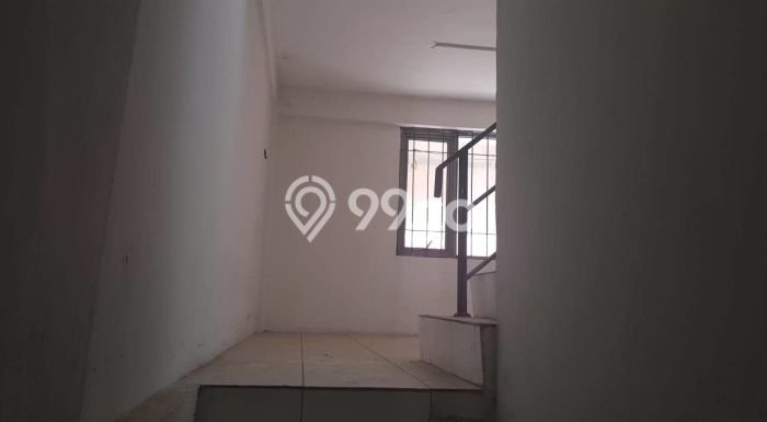 Gudang Dijual di Jakarta Barat LT 400m2 & LB 584m2 Lokasi Terbaik! Gudang Dijual di Jakarta Barat LT 400m2 & LB 584m2 Lokasi Terbaik!