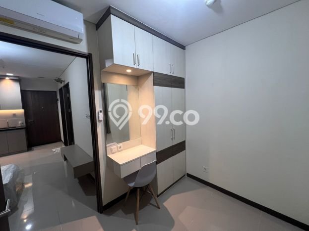 Ada Kamar Apartemen Murah Disewa di Karang Tengah, Tangerang 2 BR Ada Kamar Apartemen Murah Disewa di Karang Tengah, Tangerang 2 BR