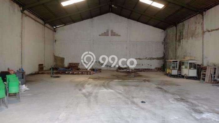 Gudang Disewa di Tangerang dengan LB 480m2 Area Komersial Ramai Gudang Disewa di Tangerang dengan LB 480m2 Area Komersial Ramai