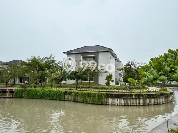 For Sale! Luxury House LT 428m2 Desain Modern di Pantai Indah Kapuk For Sale! Luxury House LT 428m2 Desain Modern di Pantai Indah Kapuk