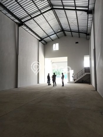 Gudang Usaha Dijual di Periuk Tangerang LT 477m2 & LB 1012m2 Gudang Usaha Dijual di Periuk Tangerang LT 477m2 & LB 1012m2