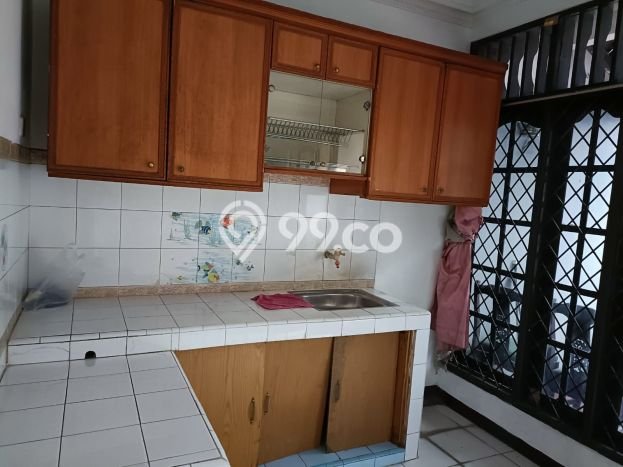 LOKASI PREMIUM! Rumah area Cengkareng, 2 KM, Area Strategis, Luas 150m² LB 120m² LOKASI PREMIUM! Rumah area Cengkareng, 2 KM, Area Strategis, Luas 150m² LB 120m²