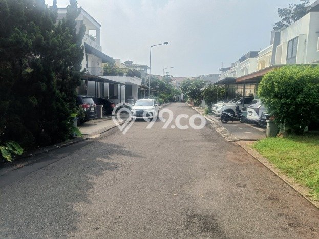 Siap Huni Hunian Elit 4 Kamar di Kembangan Dekat ke Mana Saja Siap Huni Hunian Elit 4 Kamar di Kembangan Dekat ke Mana Saja