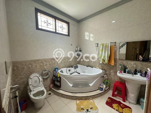 Ready to Use! Luxury House LT 271m2 Desain Elegan di Sunter Ready to Use! Luxury House LT 271m2 Desain Elegan di Sunter