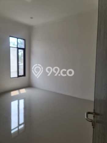 KAWASAN BISNIS! Gudang di , Luas 250m2m², Area Strategis KAWASAN BISNIS! Gudang di , Luas 250m2m², Area Strategis