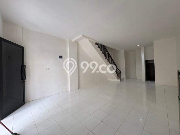 Unit Ruko Dijual di Jakarta Utara LT 63m2 & LB 141m2 Unit Ruko Dijual di Jakarta Utara LT 63m2 & LB 141m2