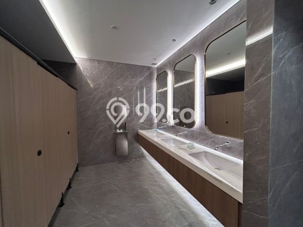 Kantor untuk Disewa di Pusat Jakarta Utara Luas Bangunan 180m2 Kantor untuk Disewa di Pusat Jakarta Utara Luas Bangunan 180m2