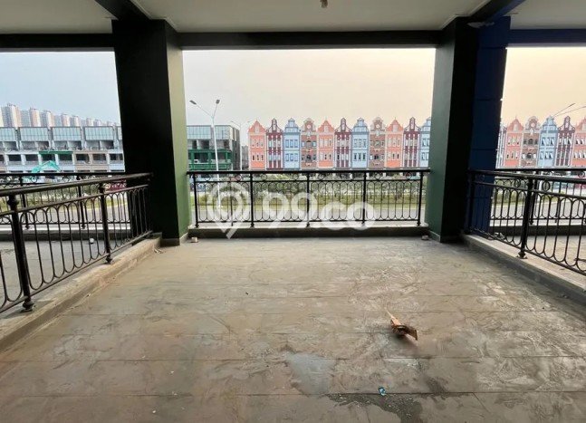 Ruko Disewa di Jakarta Utara dengan LB 293m2 Area Komersial Ramai Ruko Disewa di Jakarta Utara dengan LB 293m2 Area Komersial Ramai