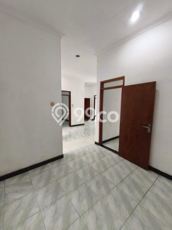 Dijual Rumah Modern 3 KT di Taman Kopo Indah, Bandung Dijual Rumah Modern 3 KT di Taman Kopo Indah, Bandung