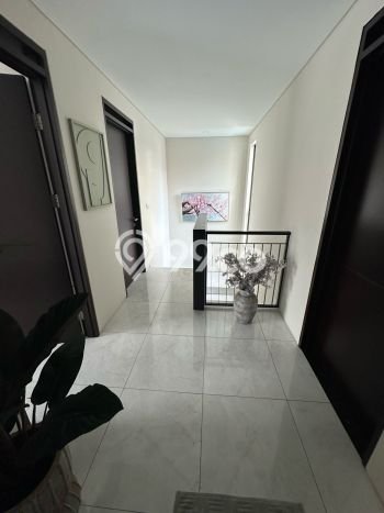 LISTING BARU! Rumah kawasan , Ready, 4 KT, Dekat Bandung, Bandung, LT 120m2m² LB 200m2m² LISTING BARU! Rumah kawasan , Ready, 4 KT, Dekat Bandung, Bandung, LT 120m2m² LB 200m2m²
