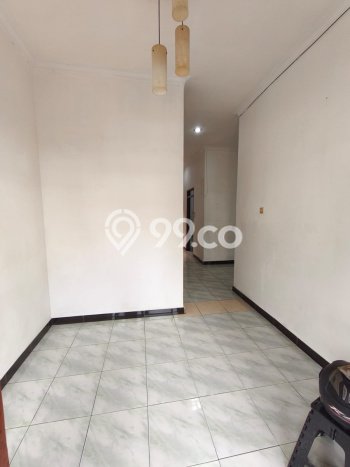 Dijual Rumah Modern 3 KT di Taman Kopo Indah, Bandung Dijual Rumah Modern 3 KT di Taman Kopo Indah, Bandung