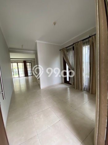 Jarang Ada! Rumah Sewa 4 Kamar Bagus Siap Huni Kota Baru Parahyangan Jarang Ada! Rumah Sewa 4 Kamar Bagus Siap Huni Kota Baru Parahyangan