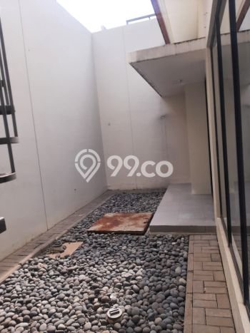 KESEMPATAN TERBAIK! Rumah Nyaman area Gedebage, LT 190m2m² Bangunan 196m2m² KESEMPATAN TERBAIK! Rumah Nyaman area Gedebage, LT 190m2m² Bangunan 196m2m²