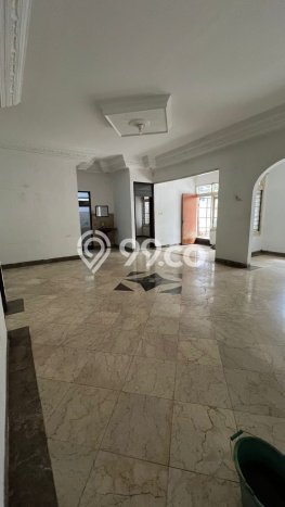 Hunian Mewah LB 176m2 Siap Pakai Desain Elegan di Turangga, Bandung Hunian Mewah LB 176m2 Siap Pakai Desain Elegan di Turangga, Bandung