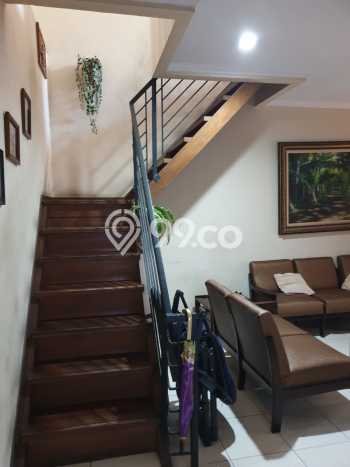 Rumah Modern Cantik 5 KT Bisa Langsung Pindah di Cimahi Selatan Rumah Modern Cantik 5 KT Bisa Langsung Pindah di Cimahi Selatan