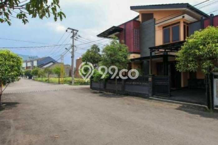 For Sale Rumah 4 Kamar Lokasi Strategis Bagus dan Strategis di Cimahi Utara For Sale Rumah 4 Kamar Lokasi Strategis Bagus dan Strategis di Cimahi Utara