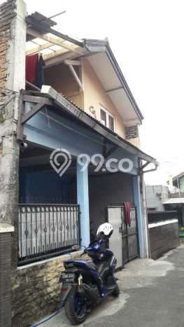 Aset Investasi! Kost Dijual di Sukasari, Bandung, 11 KT, 2 KM, Luas 90m2 Aset Investasi! Kost Dijual di Sukasari, Bandung, 11 KT, 2 KM, Luas 90m2