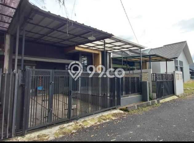 Rumah Luas Asri 2 KT Siap Huni di Parongpong Bandung Rumah Luas Asri 2 KT Siap Huni di Parongpong Bandung