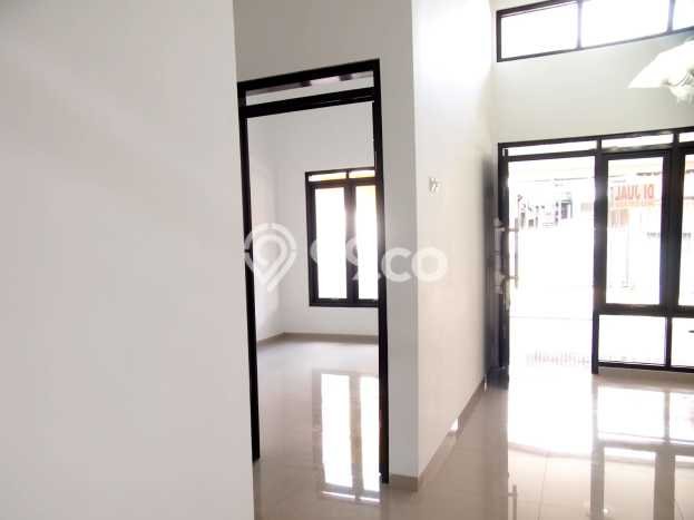 Rumah Modern Cantik 3 KT Siap Huni di Cimahi Selatan Rumah Modern Cantik 3 KT Siap Huni di Cimahi Selatan