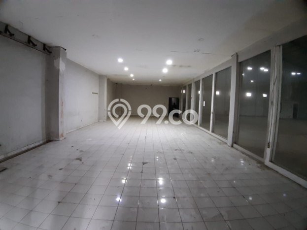 AREA KOMERSIAL! Gudang For Rent di Antapani, Luas 850m², Jalan Strategis, Siap Operasi AREA KOMERSIAL! Gudang For Rent di Antapani, Luas 850m², Jalan Strategis, Siap Operasi
