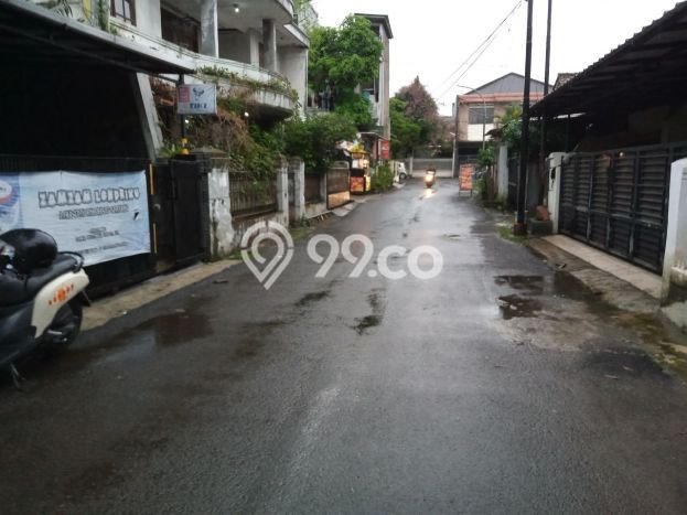 Rumah Luas Asri 6 KT Siap Huni di BKR Bandung Rumah Luas Asri 6 KT Siap Huni di BKR Bandung