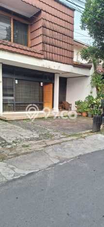 For Sale! Premium House LT 240m2 Desain Modern di Bandung Kota For Sale! Premium House LT 240m2 Desain Modern di Bandung Kota