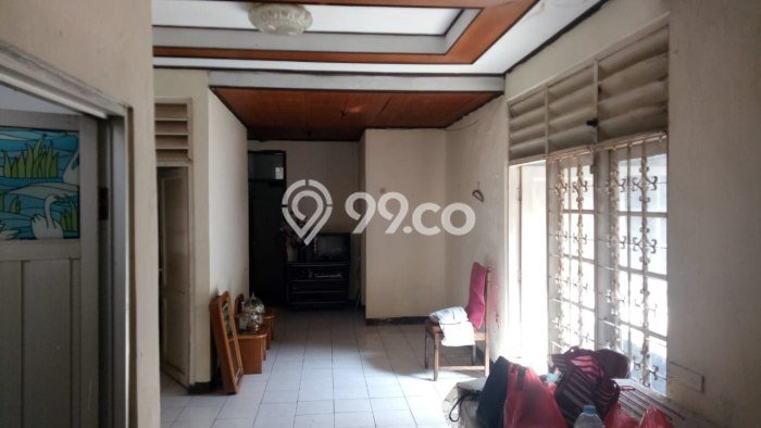 LOKASI PREMIUM! Rumah Strategis di Antapani, LT 282m2m² LB 160m2m² LOKASI PREMIUM! Rumah Strategis di Antapani, LT 282m2m² LB 160m2m²