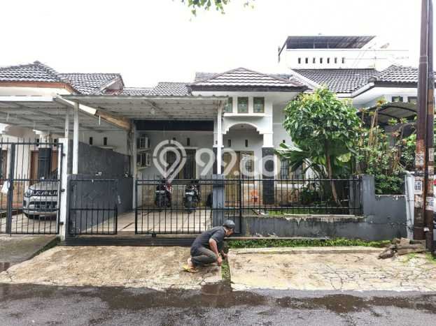 Dijual Rumah 5 Kamar Lokasi Strategis Nyaman dan Strategis di Arcamanik Dijual Rumah 5 Kamar Lokasi Strategis Nyaman dan Strategis di Arcamanik
