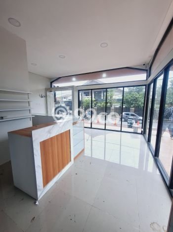 Ruko Dijual di Prime Area Bandung Luas 140m2 Ruko Dijual di Prime Area Bandung Luas 140m2