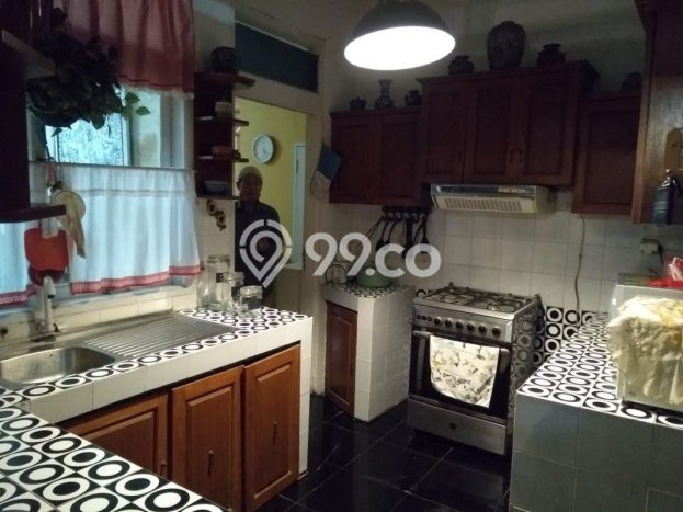 Rumah Modern 5 KT LT 385m2 di Bandung Utara Rumah Modern 5 KT LT 385m2 di Bandung Utara