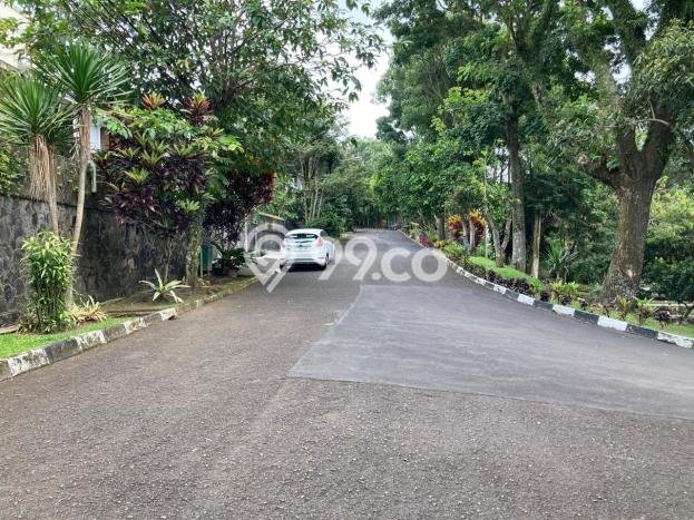 Rumah Luxury Modern Tanpa Renovasi di Geger Kalong Bandung Rumah Luxury Modern Tanpa Renovasi di Geger Kalong Bandung