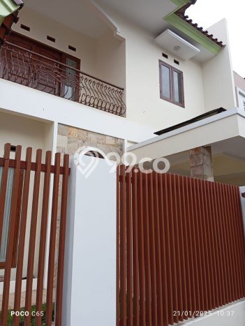 Disewakan Cepat Rumah Kondisi Baik di Area Antapani, Bandung Disewakan Cepat Rumah Kondisi Baik di Area Antapani, Bandung