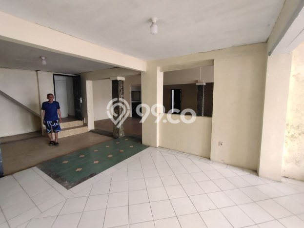 Ruko di Antapani, Luas 260m², Disewakan, Area Bisnis, Ready Pakai Ruko di Antapani, Luas 260m², Disewakan, Area Bisnis, Ready Pakai