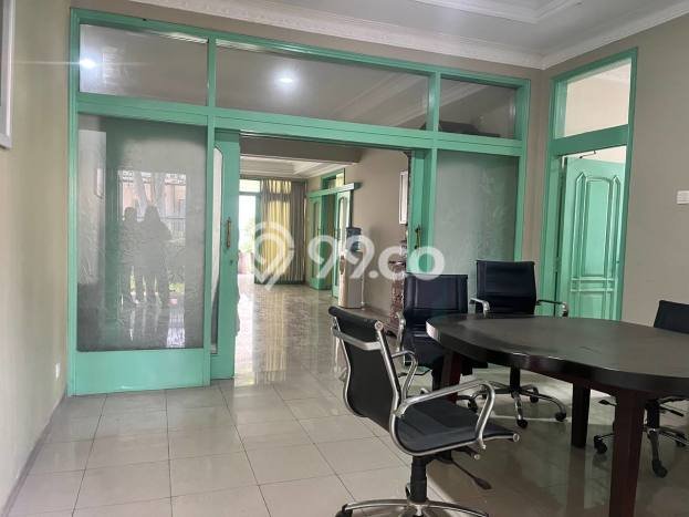 Jarang Ada! Rumah Kontrakan 6 Kamar Bagus Siap Huni Asia Afrika Jarang Ada! Rumah Kontrakan 6 Kamar Bagus Siap Huni Asia Afrika