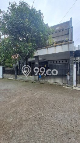 Jual Rumah Bagus Siap Huni LB 276m2 di Batununggal, Bandung Jual Rumah Bagus Siap Huni LB 276m2 di Batununggal, Bandung