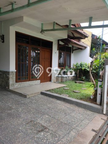 FEATURED! Rumah Asri di Antapani, Luas 112m2m² LB 65m2m² FEATURED! Rumah Asri di Antapani, Luas 112m2m² LB 65m2m²