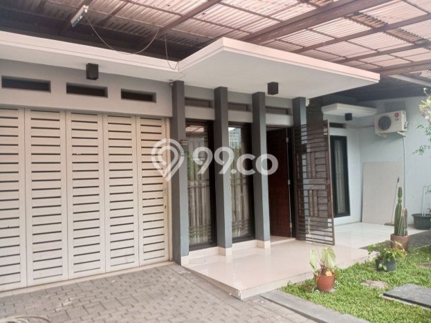 DREAM HOME! Rumah area Batununggal, 4 KT, Free Banjir, LT 200m² LB 160m² DREAM HOME! Rumah area Batununggal, 4 KT, Free Banjir, LT 200m² LB 160m²