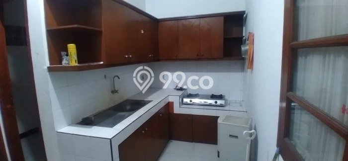 Disewakan Cepat Rumah Kondisi Bagus di Area Antapani, Bandung Disewakan Cepat Rumah Kondisi Bagus di Area Antapani, Bandung