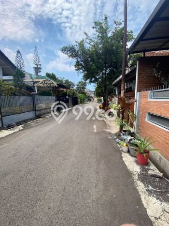 Rumah Strategis Modern Lb 160m2 di Antapani, Bandung Rumah Strategis Modern Lb 160m2 di Antapani, Bandung