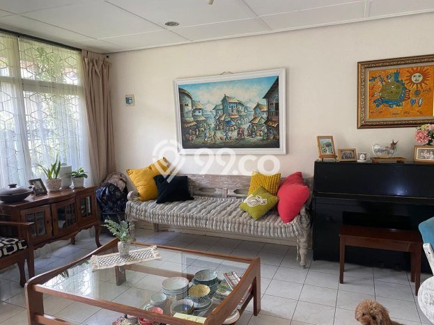 Rumah Luas Asri 4 KT Siap Pakai di Sayap Dago Bandung Rumah Luas Asri 4 KT Siap Pakai di Sayap Dago Bandung