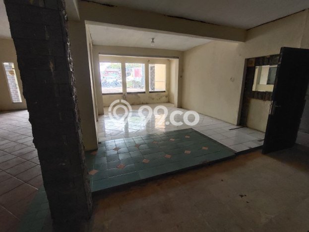 Ruko di Antapani, Luas 260m², Disewakan, Area Bisnis, Ready Pakai Ruko di Antapani, Luas 260m², Disewakan, Area Bisnis, Ready Pakai