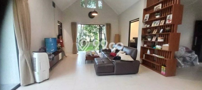 Rumah Luxury Modern Siap Huni di Kota Baru Parahyangan Bandung Rumah Luxury Modern Siap Huni di Kota Baru Parahyangan Bandung