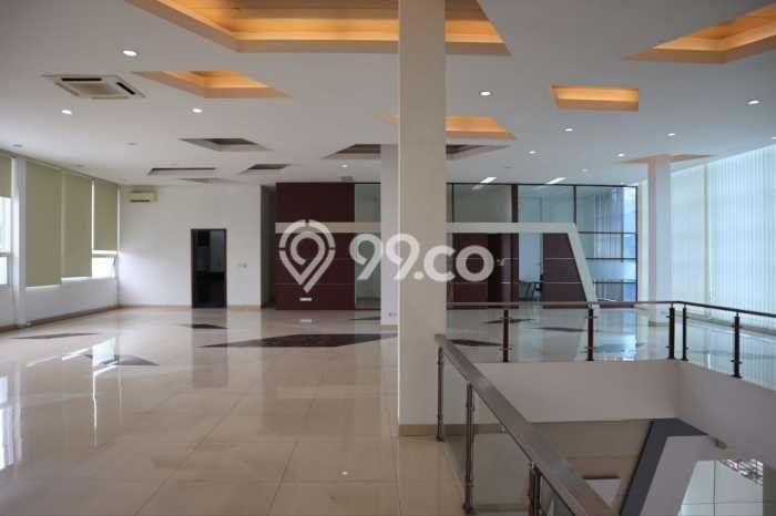 Komersial Disewa di Bandung dengan LB 370m2 Area Komersial Ramai Komersial Disewa di Bandung dengan LB 370m2 Area Komersial Ramai