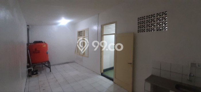 Disewakan Ruko di Kawasan Ramai Bandung Kota Luas 250m2 Disewakan Ruko di Kawasan Ramai Bandung Kota Luas 250m2