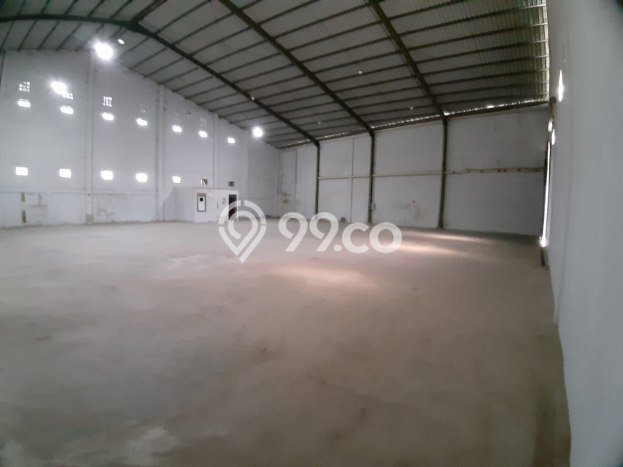 AREA KOMERSIAL! Gudang For Rent di Antapani, Luas 850m², Jalan Strategis, Siap Operasi AREA KOMERSIAL! Gudang For Rent di Antapani, Luas 850m², Jalan Strategis, Siap Operasi