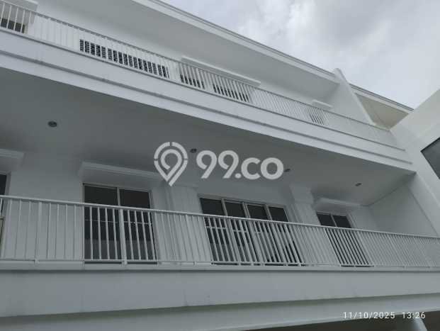 Ready to Use! Premium House LT 300m2 Desain Modern di Gading Serpong Pondok Hijau Golf Ready to Use! Premium House LT 300m2 Desain Modern di Gading Serpong Pondok Hijau Golf