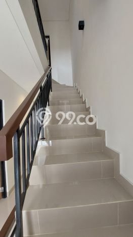 Rumah Modern Minimalis 3 KT Siap Huni di BSD Rumah Modern Minimalis 3 KT Siap Huni di BSD
